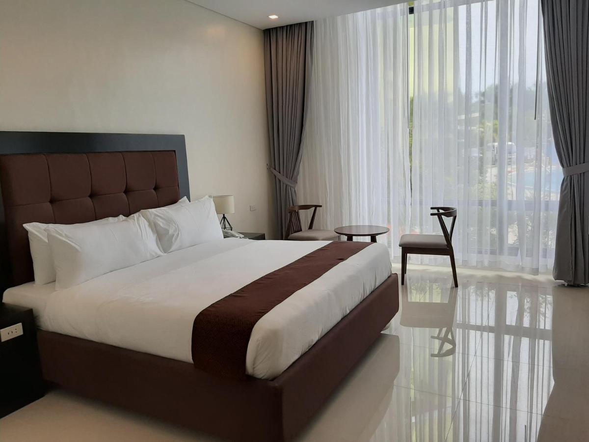 Winrich Hotel Mactan Esterno foto
