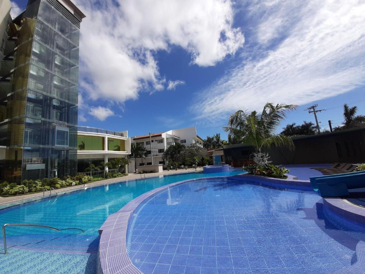 Winrich Hotel Mactan Esterno foto